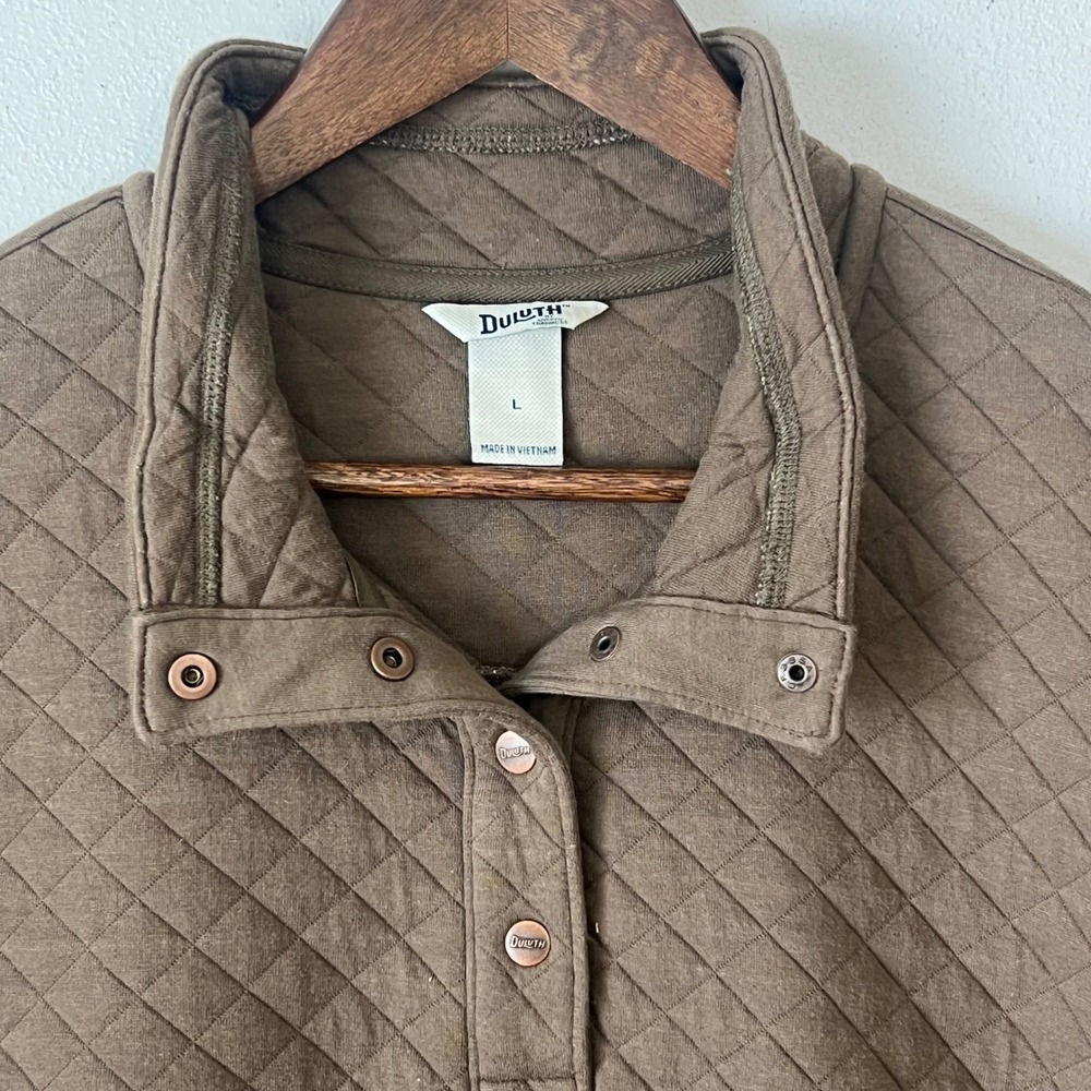 Duluth Trading Co Quilted Fleece Pullover L Brown Snap Neck Pockets Gorpcore - Picture 5 of 14